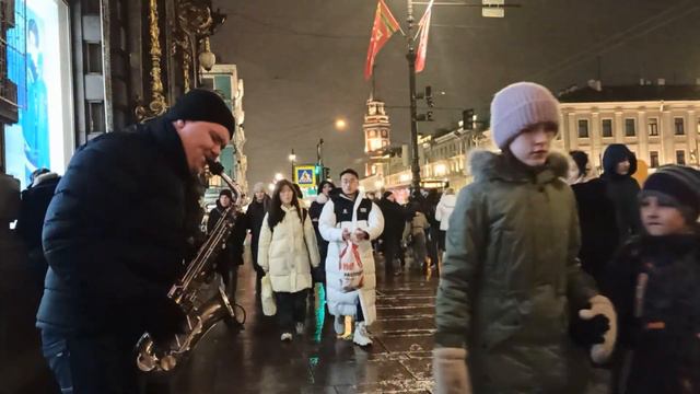 Музыка города Спб с СашаКира на Невском проспекте под звуки саксофона смотреть онлайн