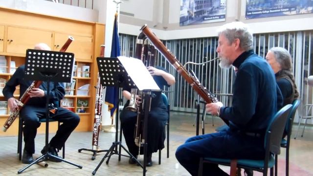 The Uncalled Four Bassoon Quartet - "Funeral March of a Marionette" смотреть онлайн