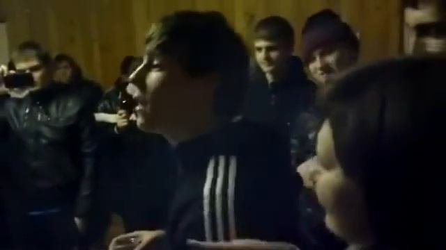 Зачитал другу!