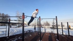 Как сделать луну на турнике?!