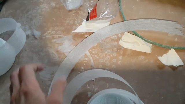 Чем заделывать швы гипсокартона? Что выбрать -  стекловолокно, бумажную ленту или серпянку?