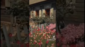Деревенька моя неприметная По тебе скучаю я, По тебе скучаю я...