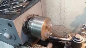 Работа токарного станка на 220В с электронным тормозом шпинделя
