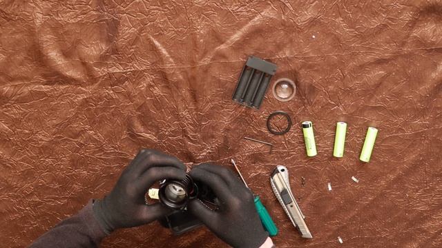 Как разобрать Самый Мощный Налобный Фонарь с Алиэкспресс