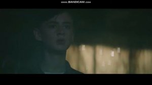 Пеннивайз атакует сцена у проектора (Оно 2017) (HD)