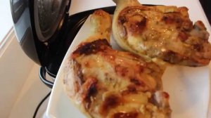 Жареные куриные ножки в мультиварке Редмонд, как пожарить окорочка, приготовить курицу