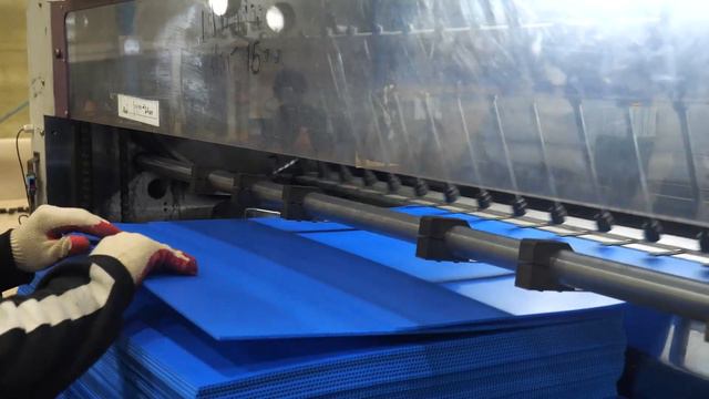 Essentials when moving. Danpra Box manufacturing process in Korea смотреть онлайн