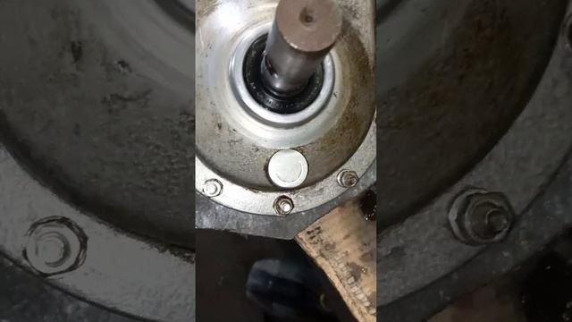 Мотоблок Фаворит, Салют, Агат. Замена и подбор сальников на редукторе. смотреть онлайн