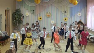 Танец "Топ-хлоп"