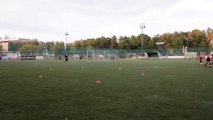 Какой должна быть футбольная тренировка для девочек