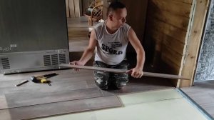 Как стелить ламинат на полу - укладка ламината своими руками