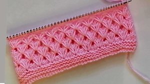 Узор с вытянутыми петлями. Красивый и простой узор спицами.