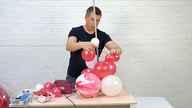 Колонна из шаров "I Love You" | К Дню св. Валентина смотреть онлайн