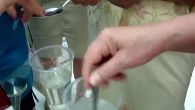 Средство для мытья посуды DICHO. смотреть онлайн