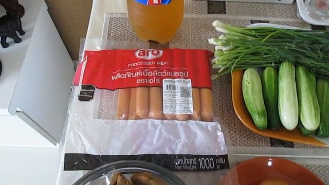Русская еда в Таиланде.  Сколько стоит приготовить окрошку. смотреть онлайн