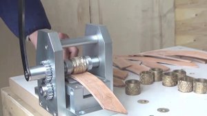 Ручной пресс для тиснения по коже 8701