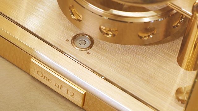 Часы в честь Кремля из Швейцарии! Jaeger-LeCoultre Atmos Kuranty