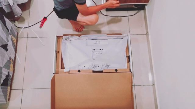 Dell S2721DS смотреть онлайн