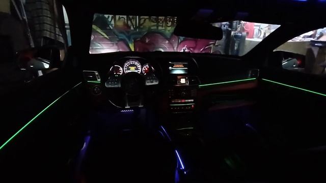 Контурная подсветка салона - Mercedes-Benz E 212 Coupe в SmokeStudio.