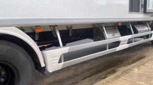 HINO 500 GH8JS7A-XHR FRС 4х2 (БАЗА 6,13) - авторефрижератор С (+12-20°C) 26 т., МДМ IR 7,9х2,55х2,