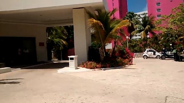 Gran oasis palm uno de los mejores hoteles de Cancún смотреть онлайн