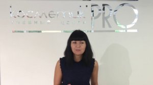 Правильно представляемся клиенту по телефону.