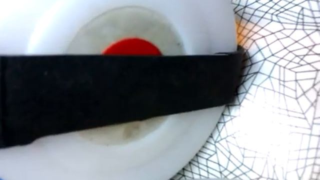 срезаем лишние защелки у крышки пивной ПЭТ кеги. что бы легко открывать смотреть онлайн