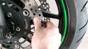 KAWASAKI NINJA 400R (ER4-F) - красивый и быстрый спортбайк?
