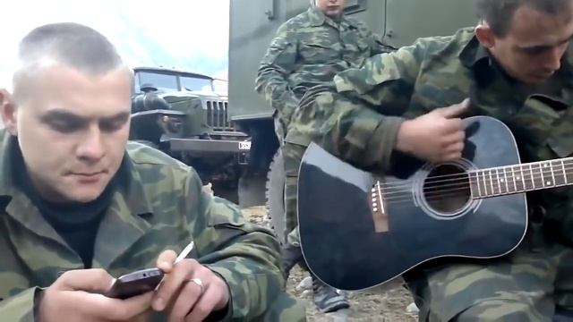 Солдат классно поет,в армии,солдатская песня Сектор Газа   Кавер Твой звонок