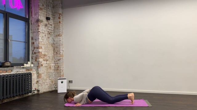 Приветствие Солнцу (в традиции Шивананда йоги) упрощенная версия смотреть онлайн