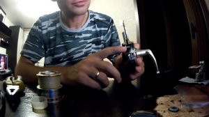 Катушка прокручивается в обратную сторону.