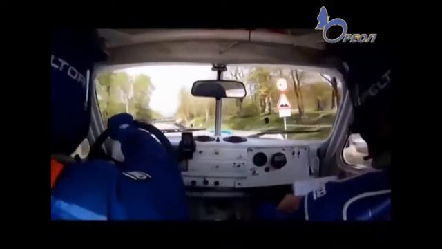 Девчонки и парни с этюдниками заняли Ивангород и Нарву. Шишкинский пленэр? Ореол смотреть онлайн