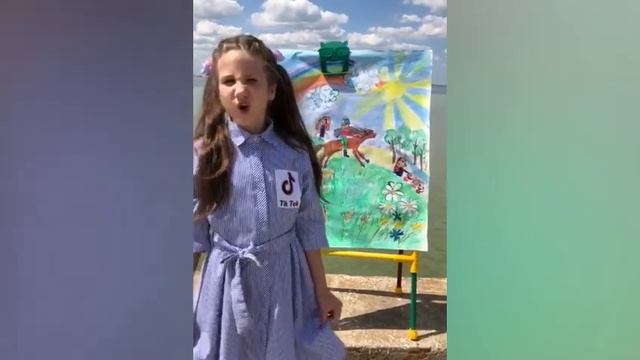 В Поэзии душа народа Михайлова Лаура - На моем рисунке... смотреть онлайн