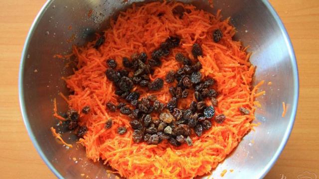 Морковное печенье с изюмом