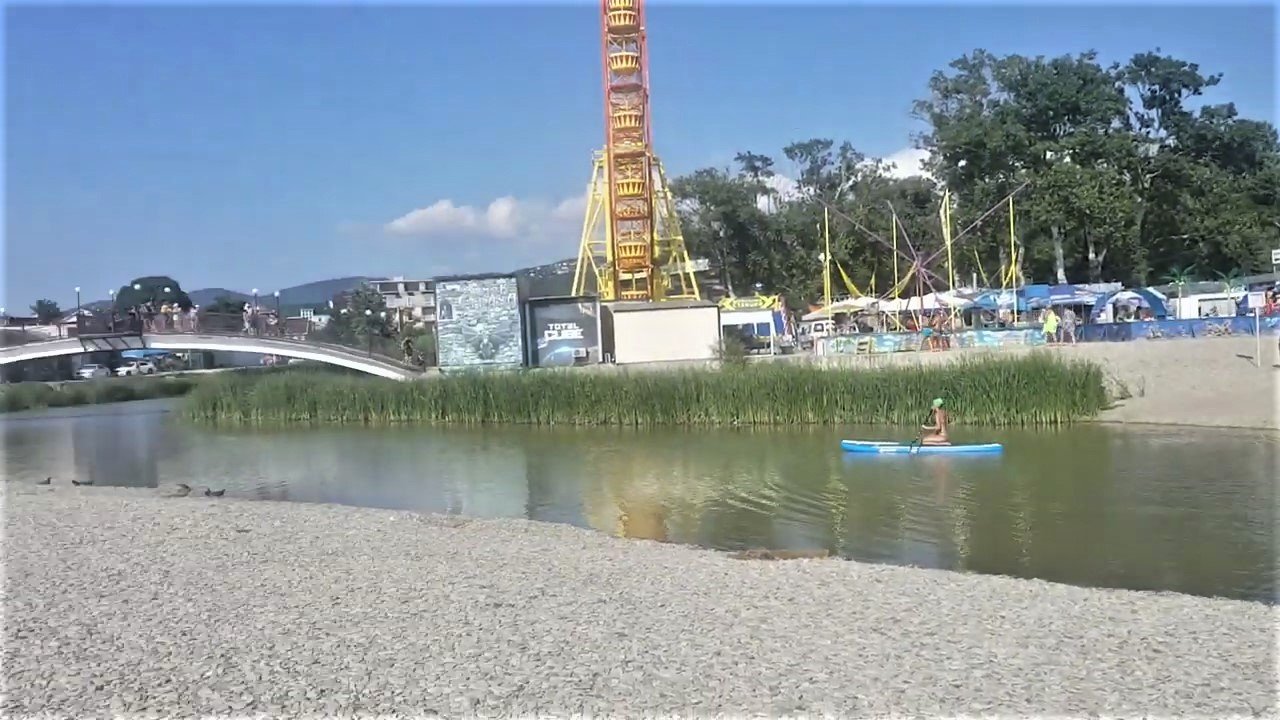 Краснодарский край/Дивноморское/Центральный пляж смотреть онлайн