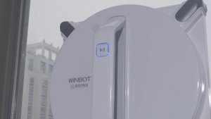 Робот мойщик WINBOT 950. Аренда робот мойщик в Москве без залога.
