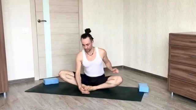Йога. Часть практики «Растяжка, часть 1»