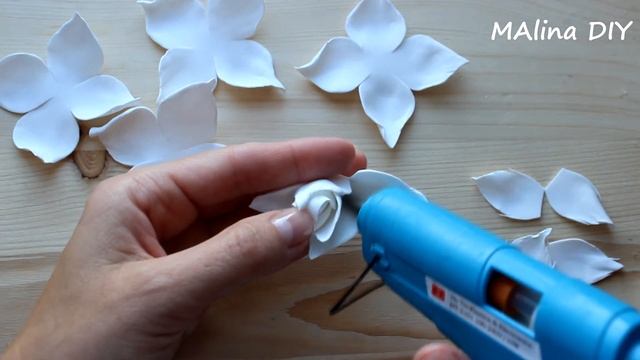 1 сентября. Резинка для волос с цветком из фоамирана.|DIY|Easy foam flower scrunchie смотреть онлайн