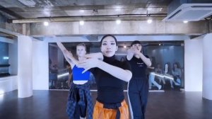 VOGUE - ARMS CONTROL | Choreography by Rangé Milan