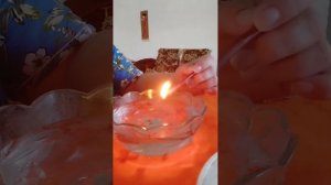 гадание свечой на отношения.