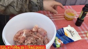 Самый вкусный шашлык из курицы, быстрый маринад всего за 5 минут. Шашлык из филе куриного бедра.