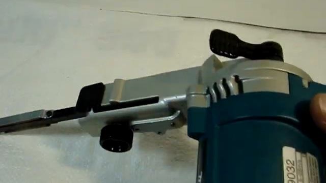 Ленточный напильник Makita 9032 / Ленточная шлифовальная машина  / Ленточный шлифовальный напильник
