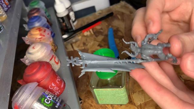 Review of tamiya extra thin cement смотреть онлайн