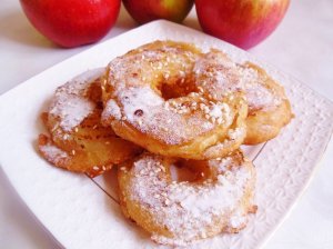 Десерт из яблок с корицей ?