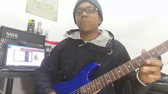 CONHEÇA A FENDER SQUIER SHOWMASTER смотреть онлайн