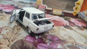 Модель Технопарк ЗАЗ-968А Запорожец оранжевый 12см металл, без света И звука