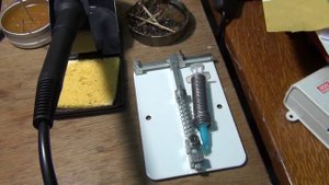 Какое оборудование необходимо для ремонта цифровой техники?