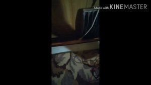 Фаза пробивает на корпус(так то нет, короч незнаю) током не б'є, на компе тоже саме...