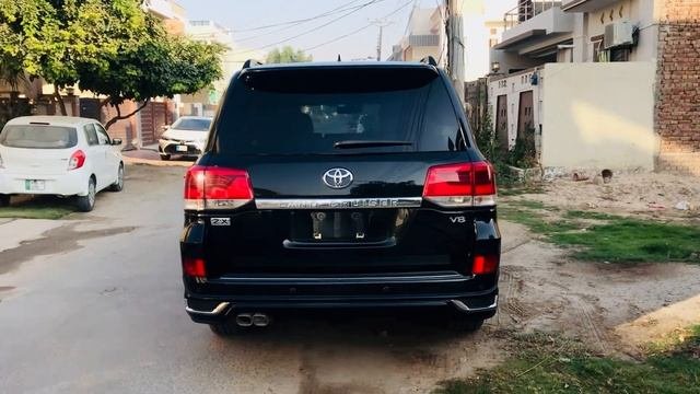 Toyota Land Cruiser Zx V8 2016| Land Cruiser V8 Review#zx#