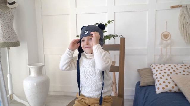 Универсальная весенняя шапка с хлопковым подкладом для ребёнка до 4х лет | Прикиндер смотреть онлайн